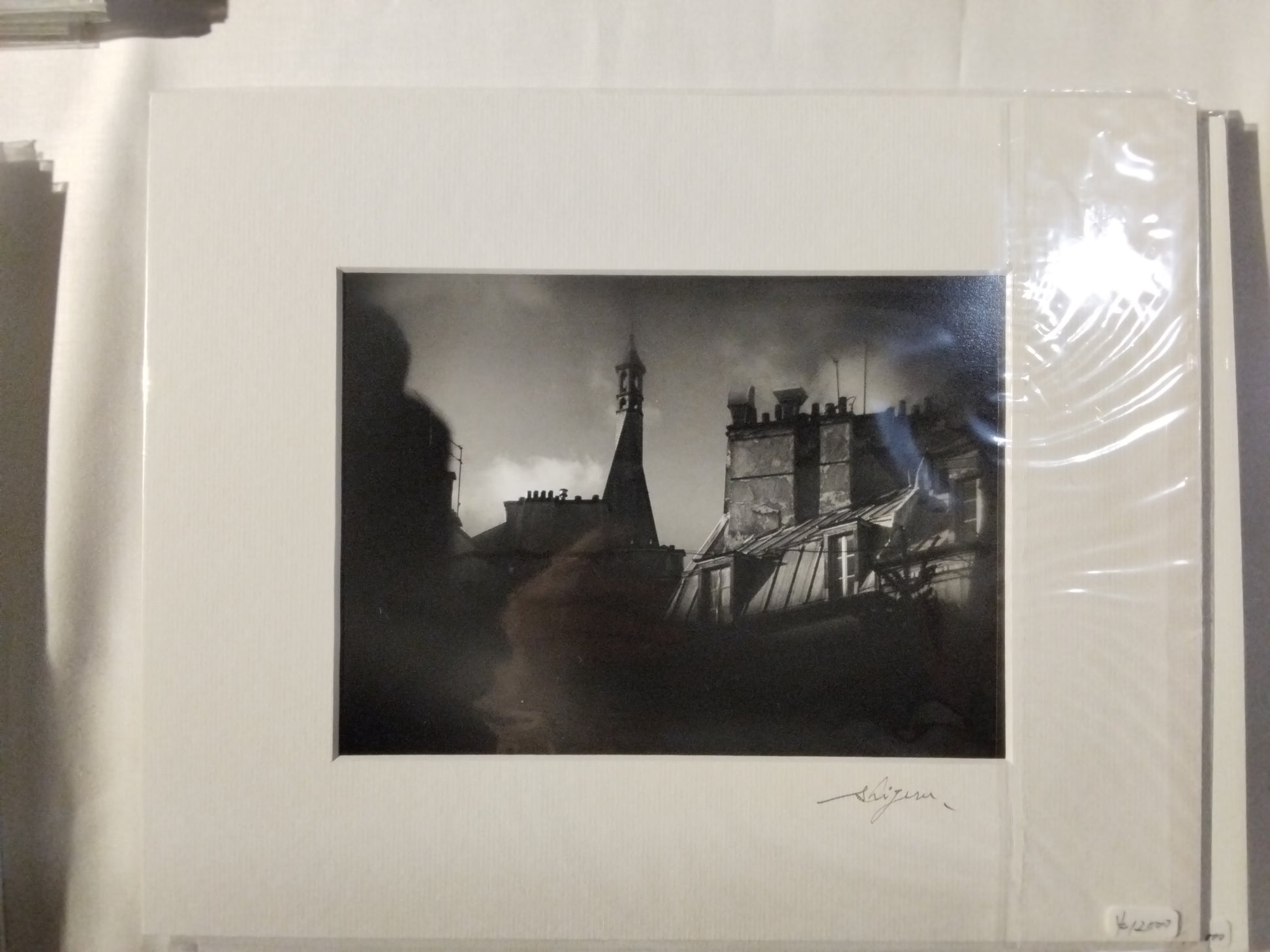 名無し（パリ、2011年）